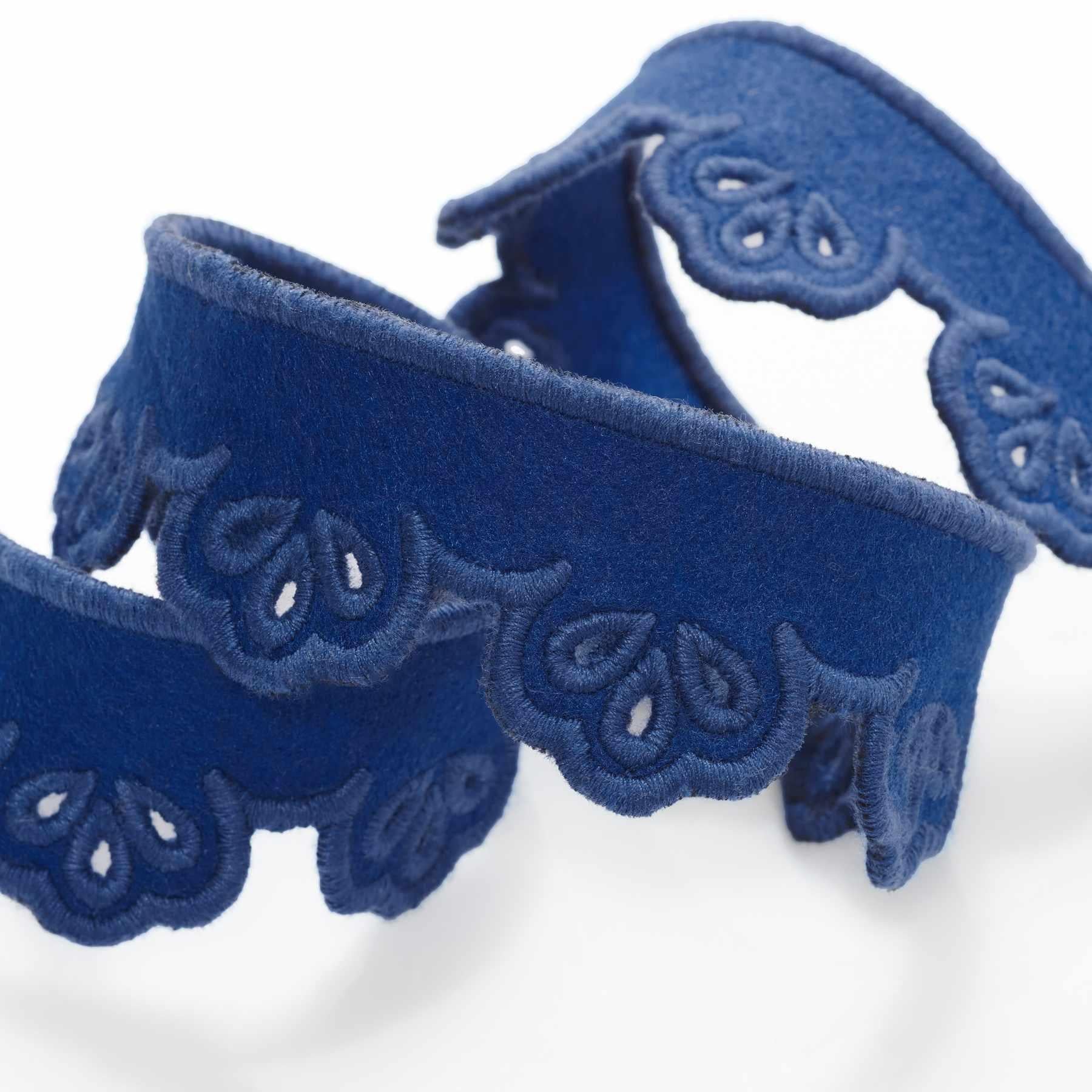 Trim by the yard Timeless Classics - 05624 Scallop Limoge