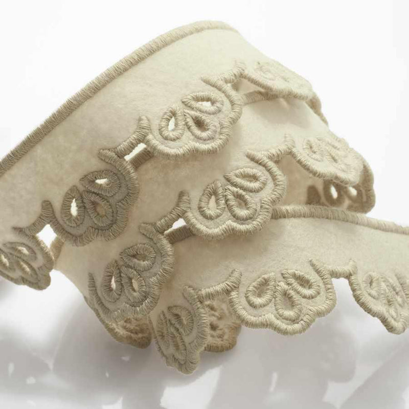 Trim by the yard Timeless Classics - 05624 Scallop Oat