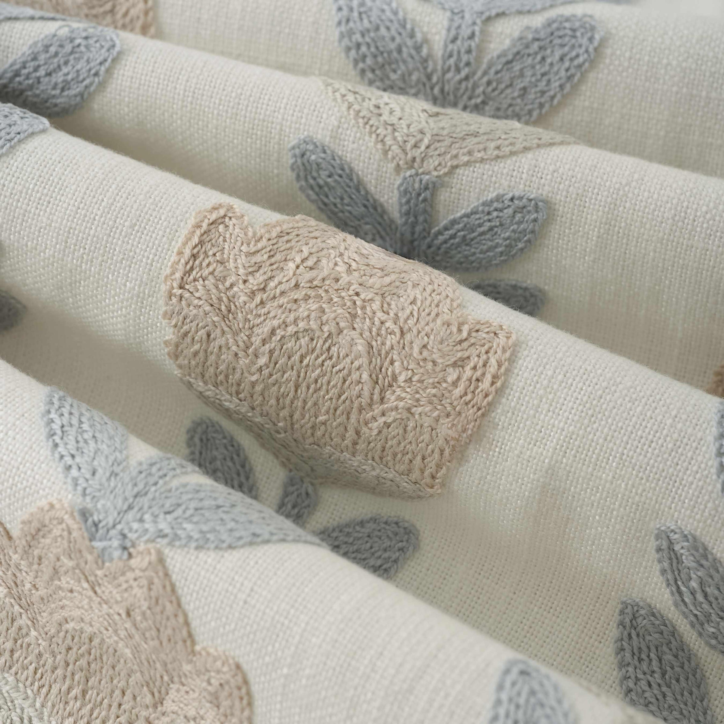 Fabric by the yard - Heritage 23202 Mineral