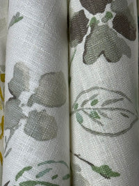 Fabric by the yard - Blossom & Lace 93991 Fern