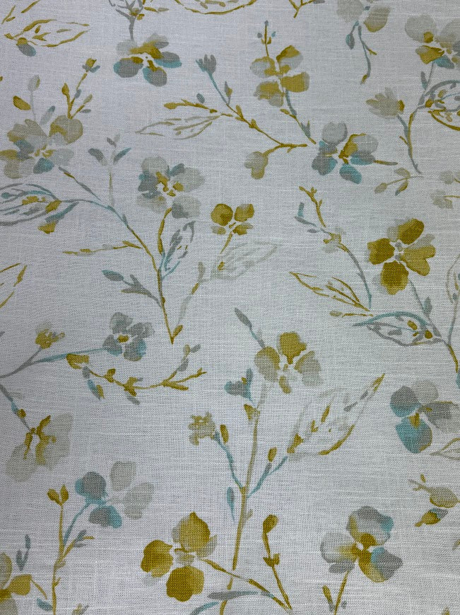 Fabric by the yard - Blossom & Lace 93991 Daisy