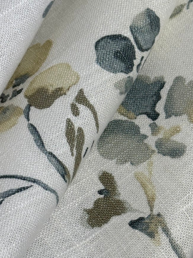 Fabric by the yard - Blossom & Lace 93991 Dusty Miller