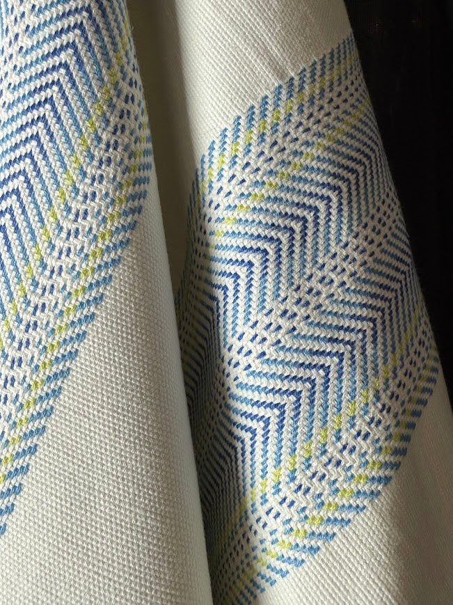 Fabric by the yard - Blossom & Lace 90193 Larkspur