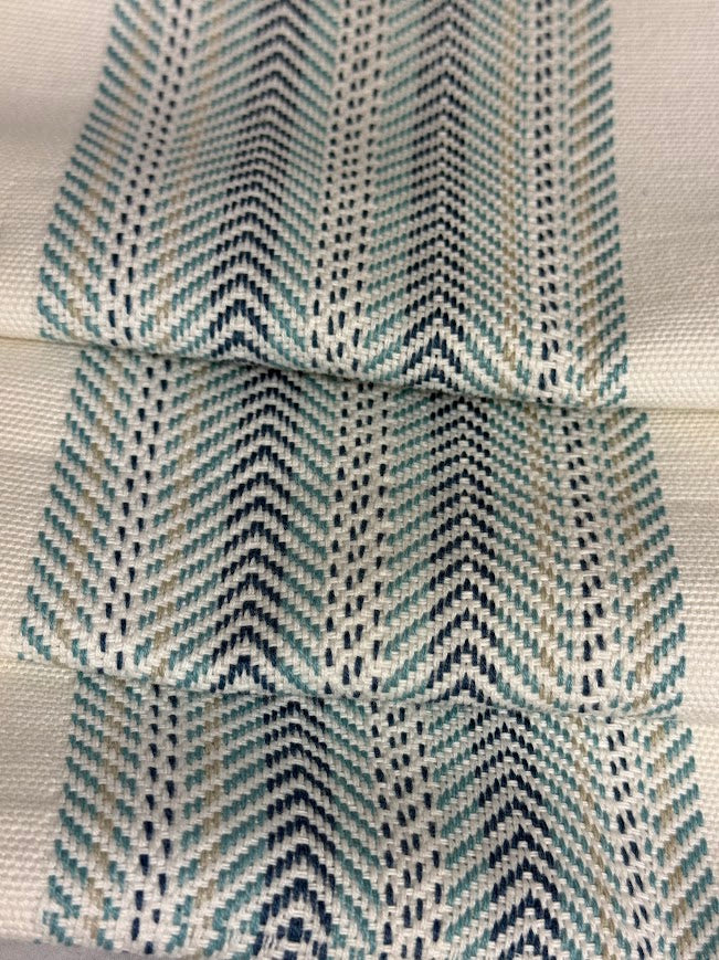 Fabric by the yard - Blossom & Lace 90193 Water Lily