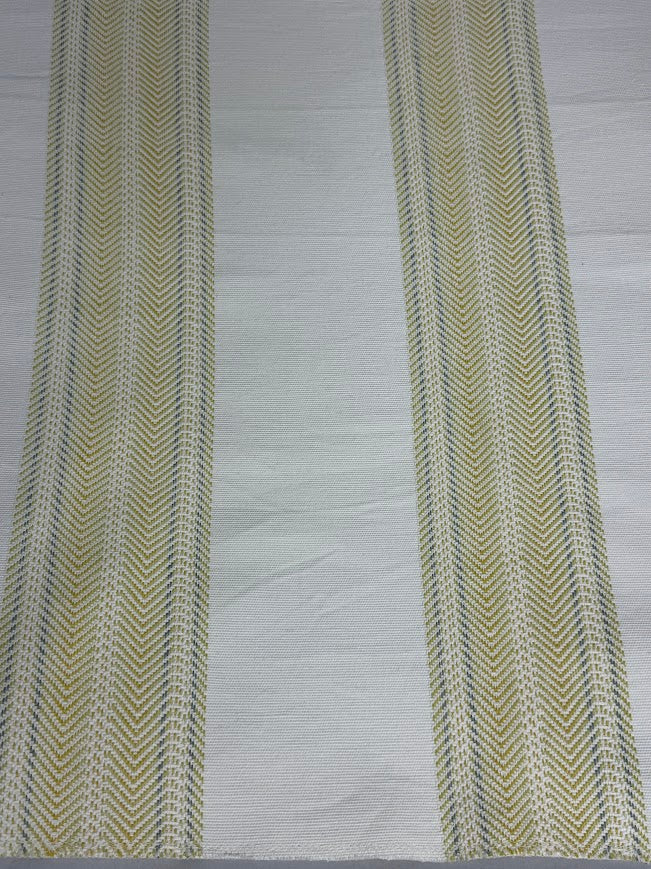 Fabric by the yard - Blossom & Lace 90193 Daisy