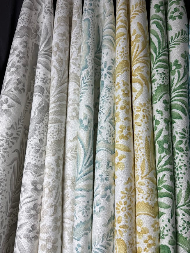 Fabric by the yard - Blossom & Lace 93993 Dusty Miller