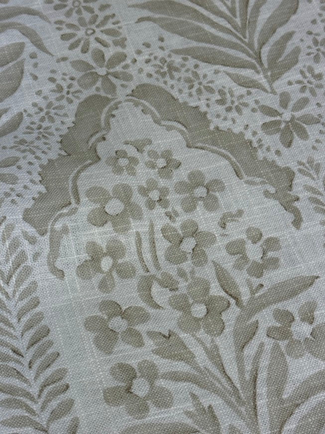Fabric by the yard - Blossom & Lace 93993 Pampas
