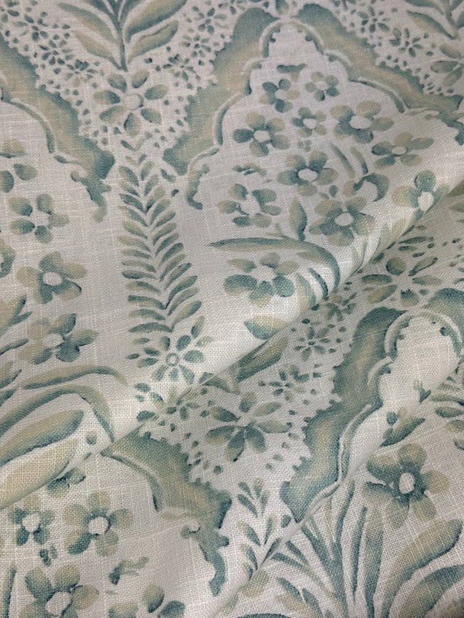 Fabric by the yard - Blossom & Lace 93993 Hibiscus