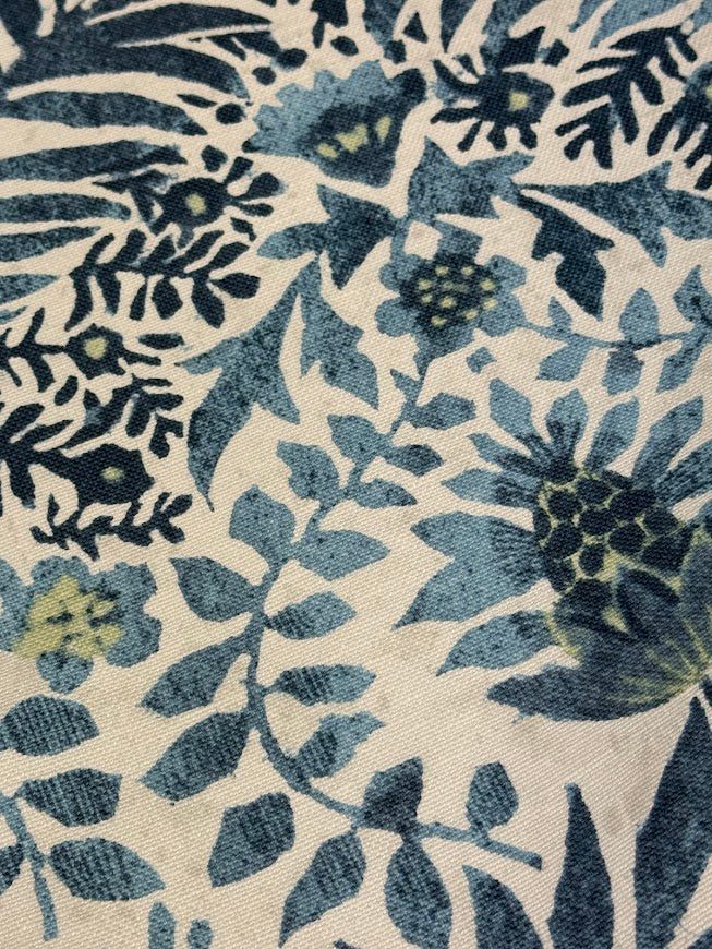 Fabric by the yard - Blossom & Lace 93987 Larkspur