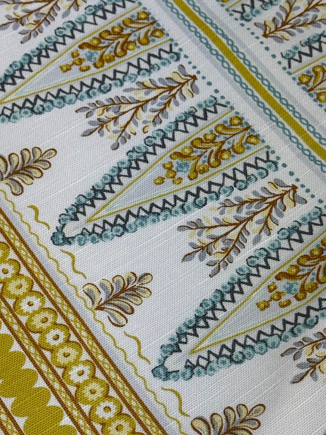 Fabric by the yard - Blossom & Lace 93998 Daisy