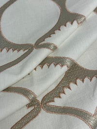 Fabric by the yard - Wonderland 15628 Daybreak